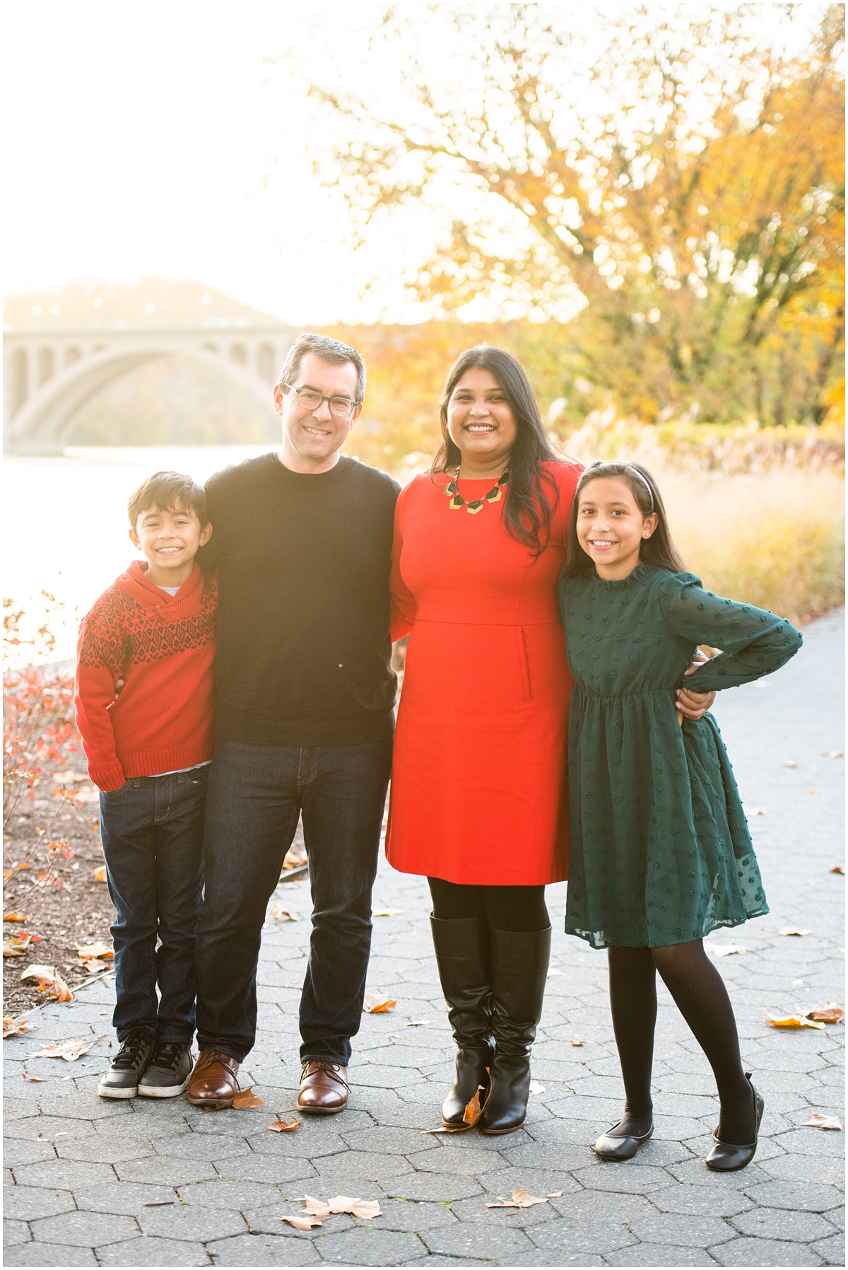 Family portraits at the Georgetown waterfront