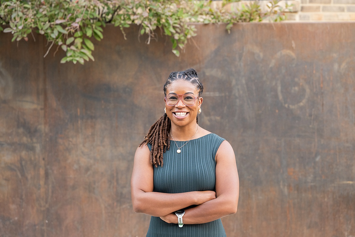 Washington DC Outdoor Headshot Photographer for Black Executives